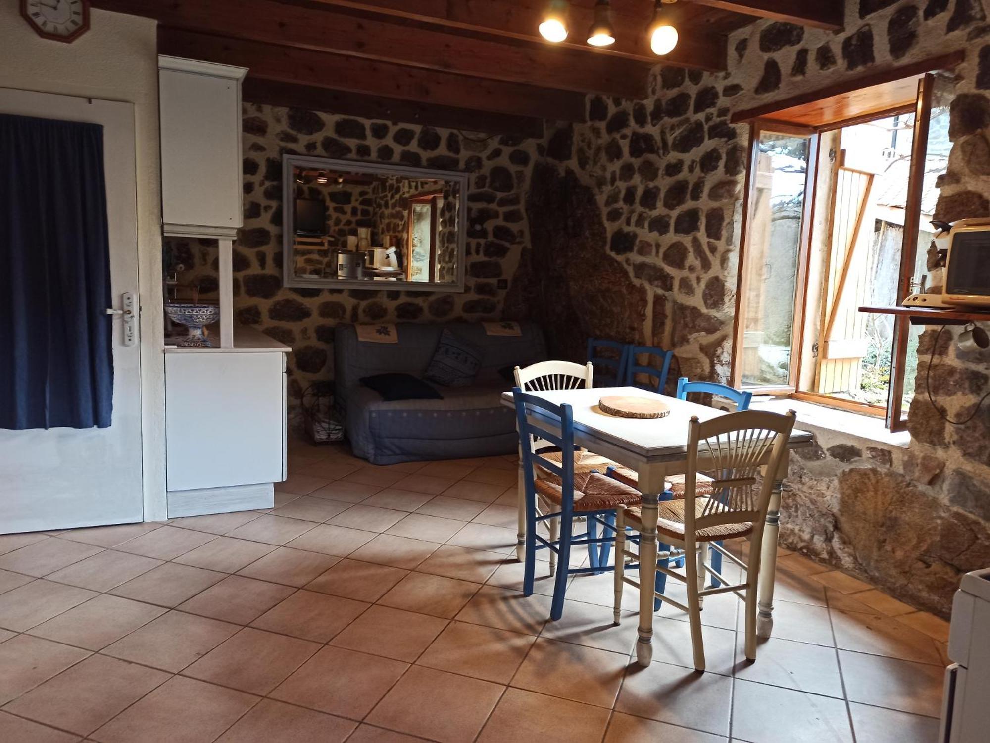 Gite Le Rocher Du Chateau De Retourtour Ламастр Екстериор снимка