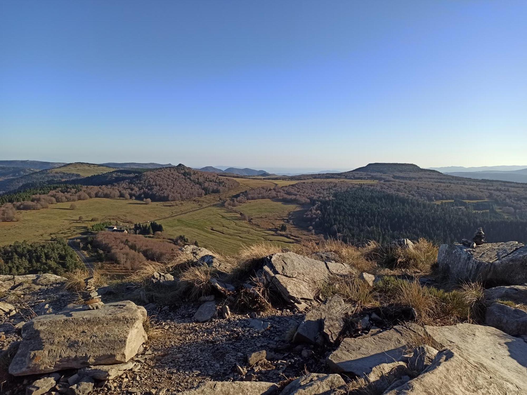 Gite Le Rocher Du Chateau De Retourtour Ламастр Екстериор снимка