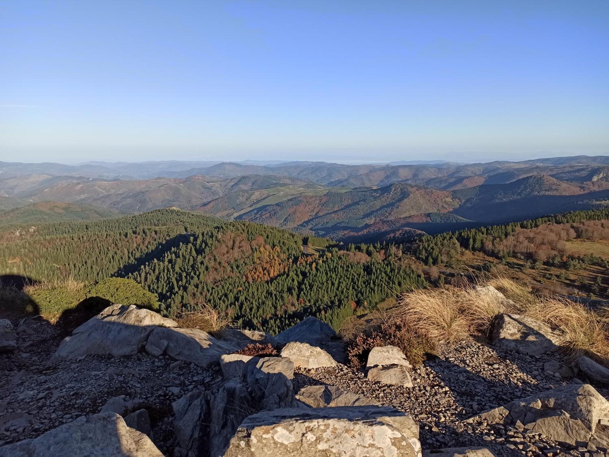 Gite Le Rocher Du Chateau De Retourtour Ламастр Екстериор снимка